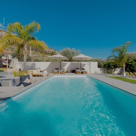 Nafplio Blue Topaz Poolside Villa Luaran gambar