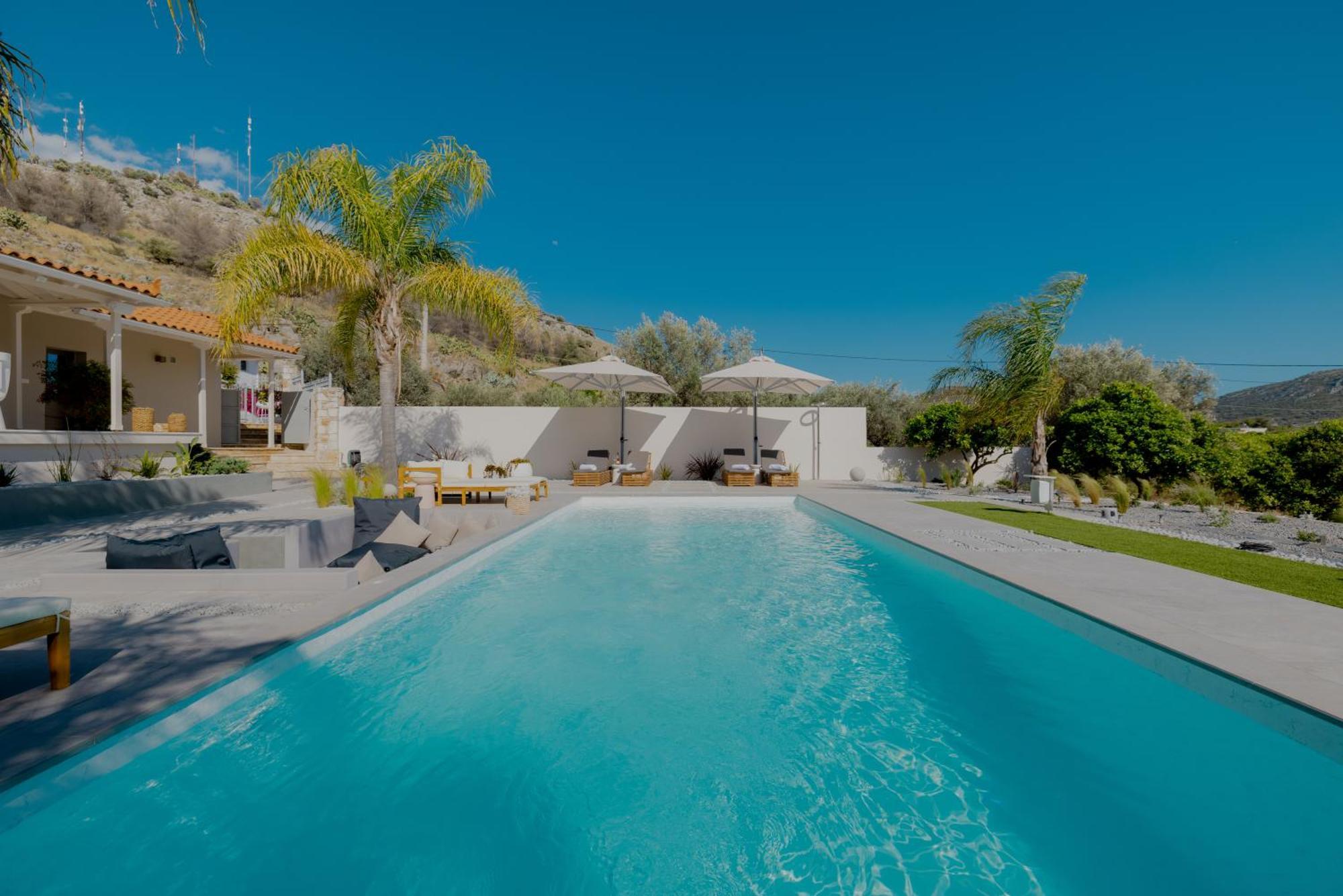 Nafplio Blue Topaz Poolside Villa Luaran gambar
