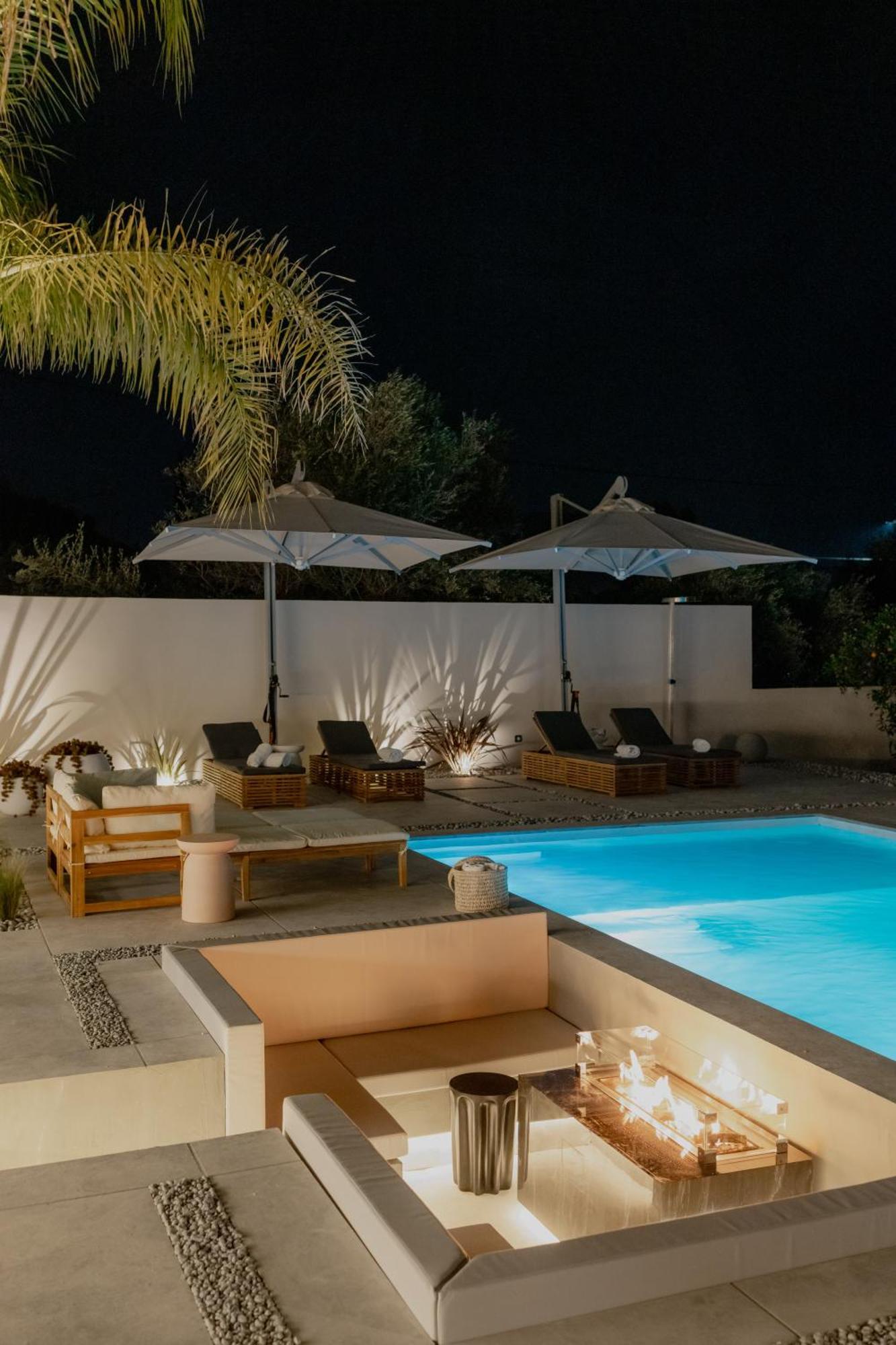 Nafplio Blue Topaz Poolside Villa Luaran gambar